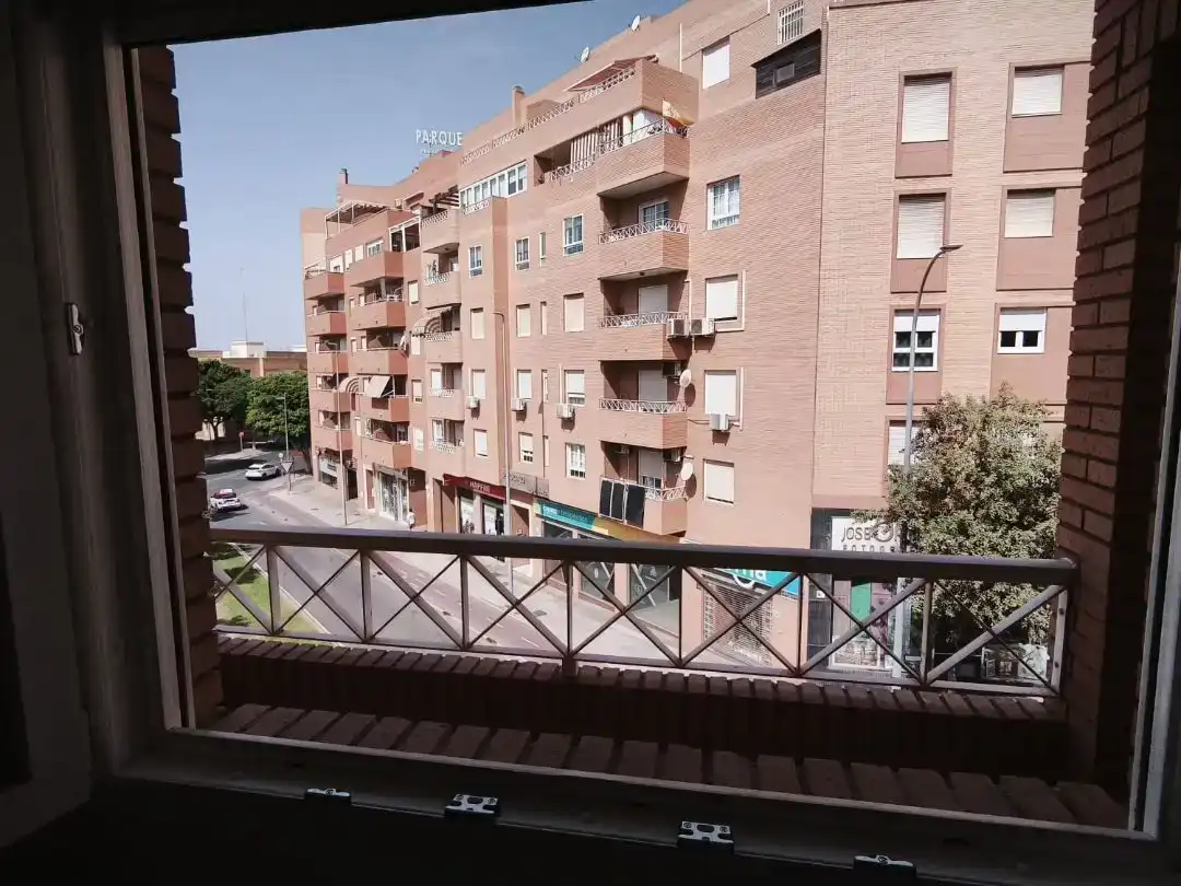 Piso de 80 m² en Almería
