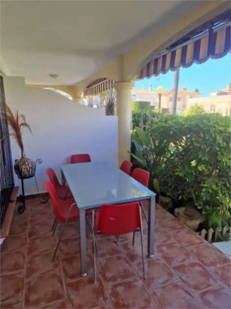 Casa de 120 m² en Águilas