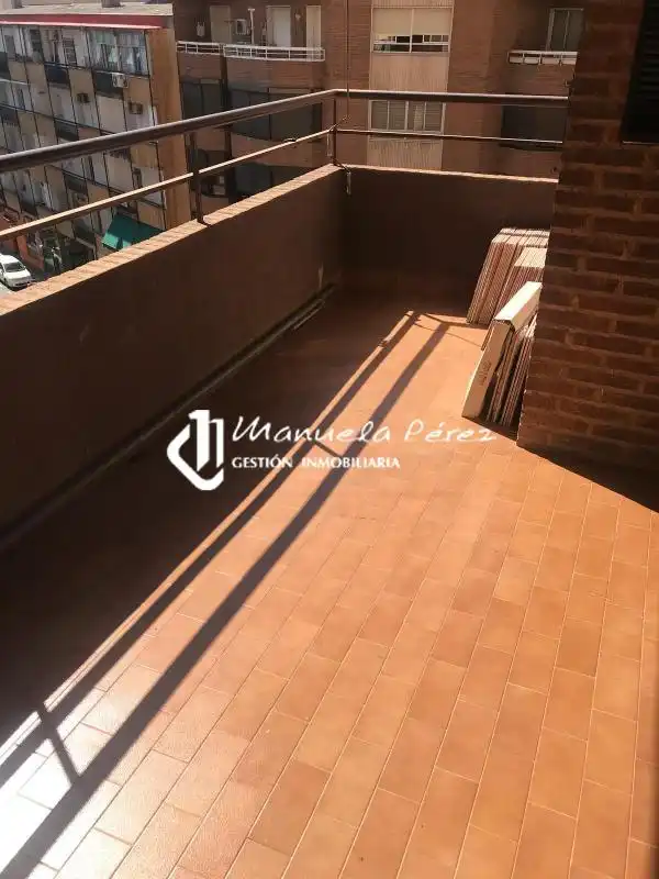 Piso de 95 m² en Cáceres