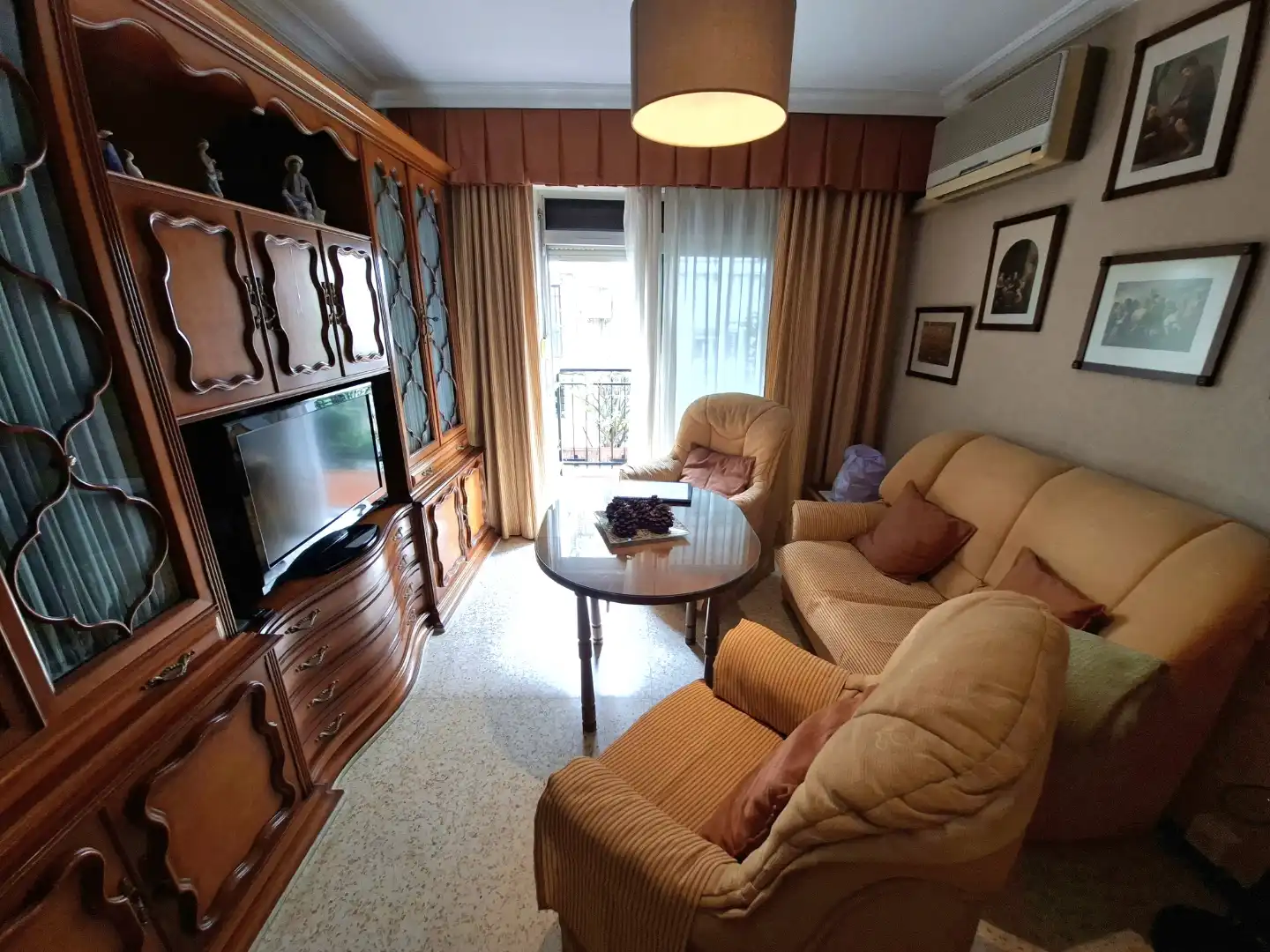 Wohnung 70 m² in Sevilla