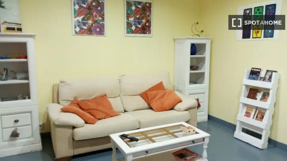 Habitación 115 m², Alicante