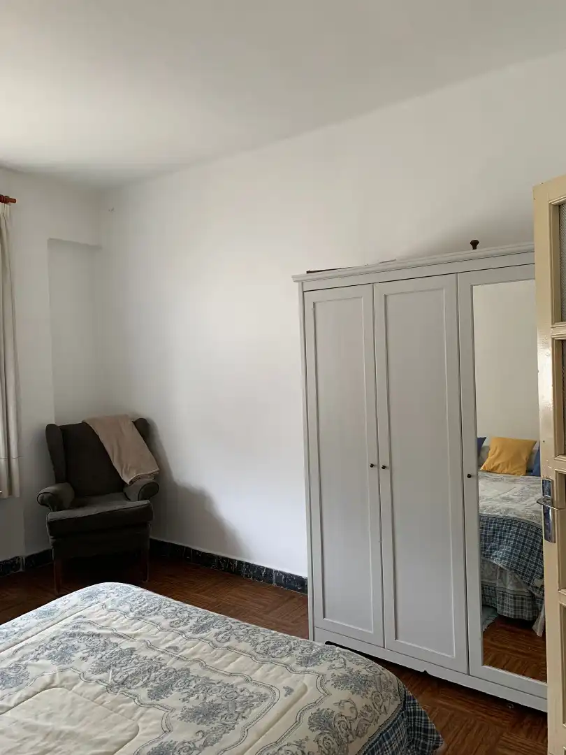 Habitación 200 m², Granada