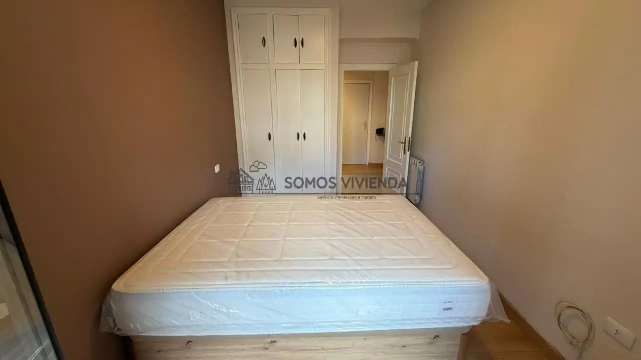 Piso de 82 m² en Ourense