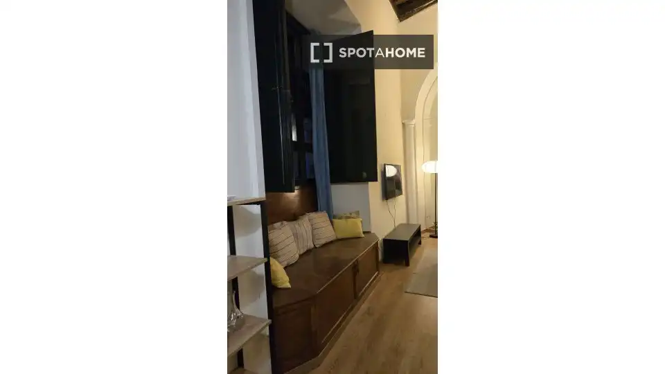 Habitación 46 m², Sevilla