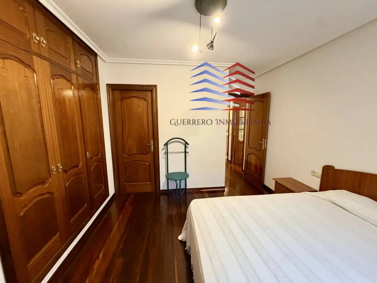 Piso de 85 m² en Ourense