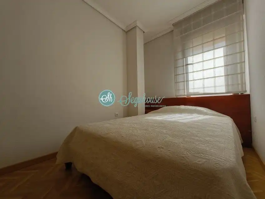 Piso de 85 m² en Segovia