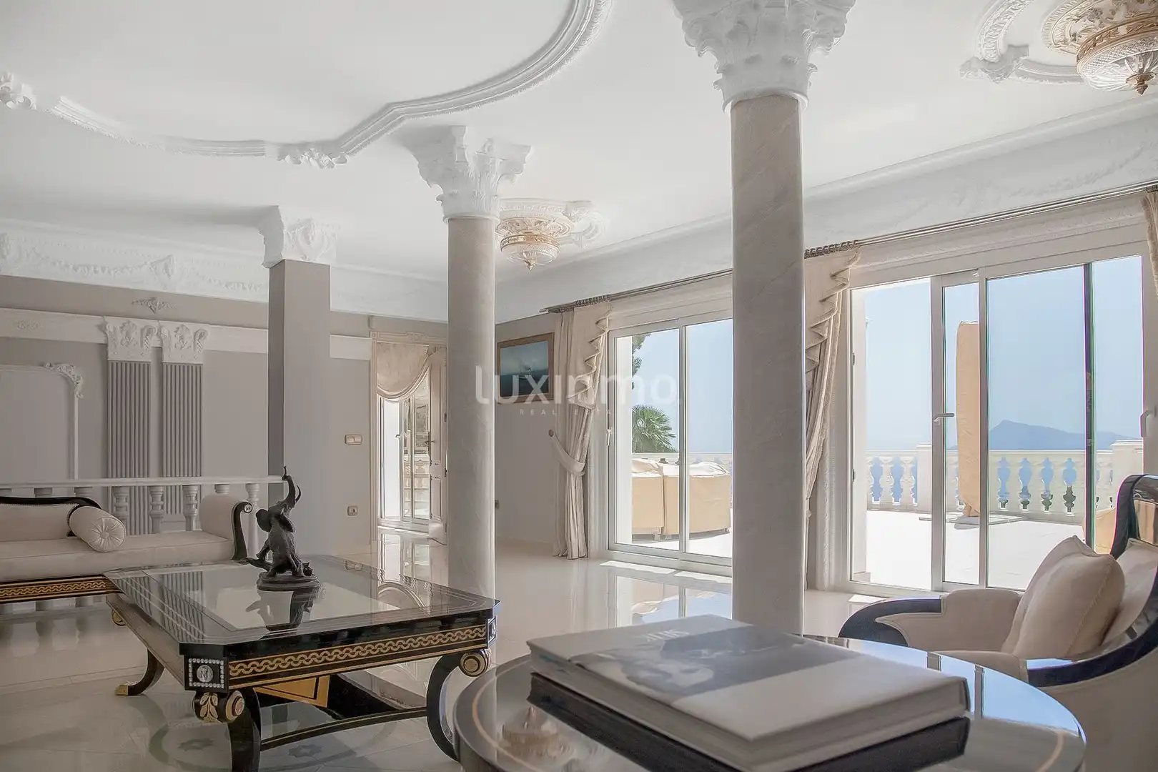 Будинок 1100 м² у Altea