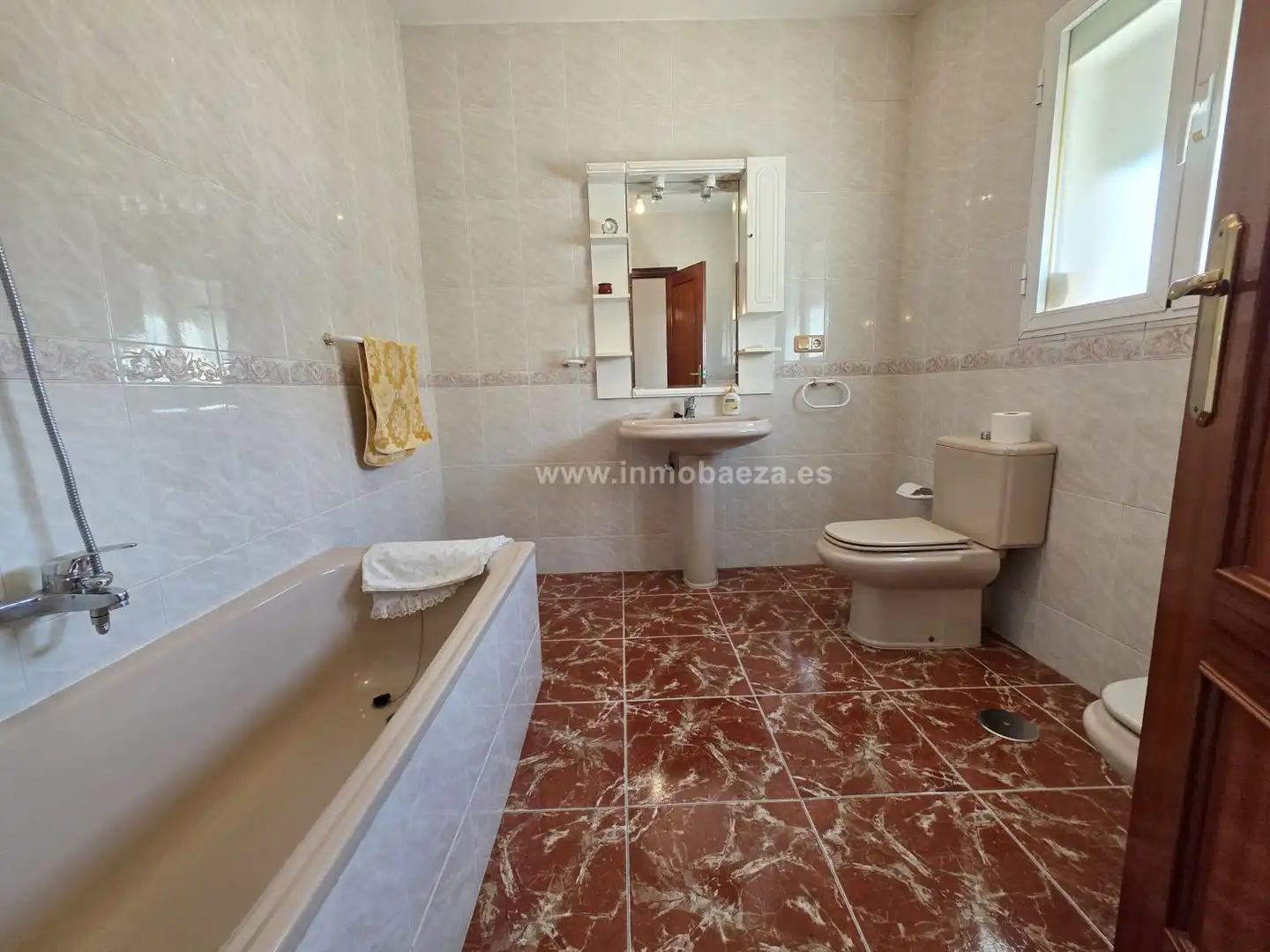 Piso de 120 m² en Baeza