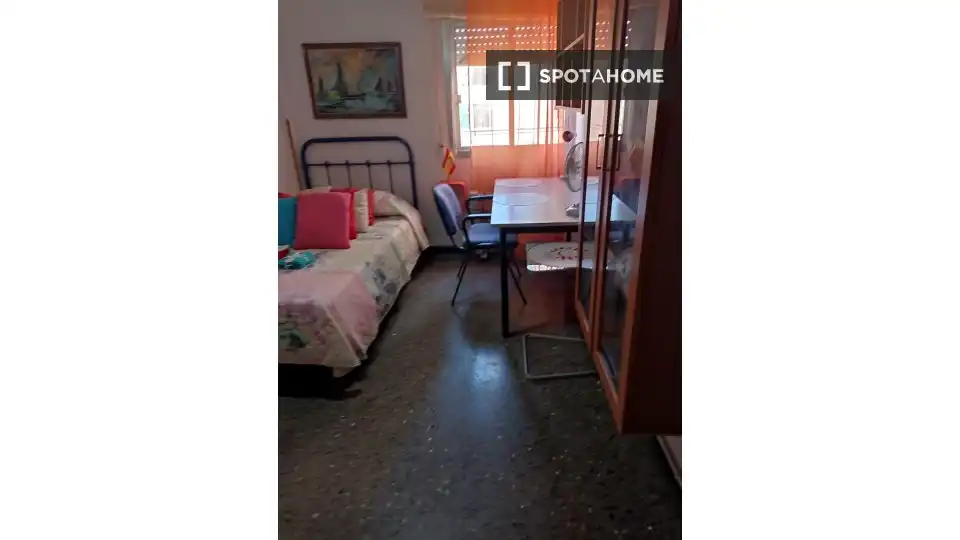 Habitación 115 m², Jaén