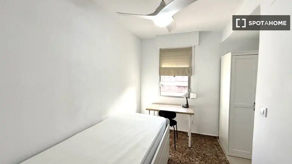 Habitación 200 m², Valencia