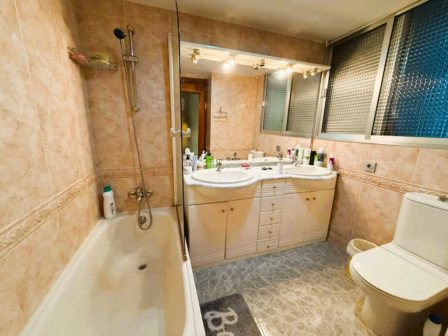 Appartamento 116 m² a Granada