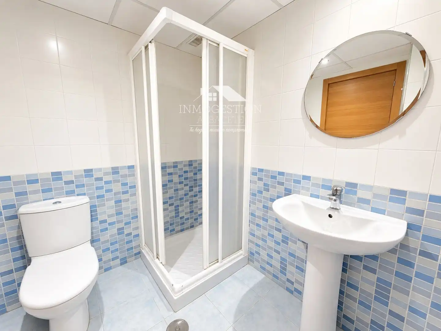 Flat 101 m² in Albacete