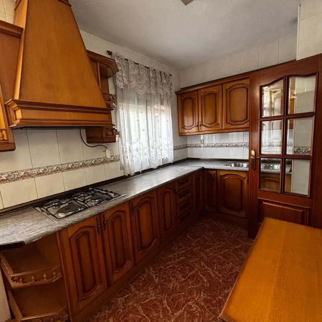 Piso de 82 m² en Granada