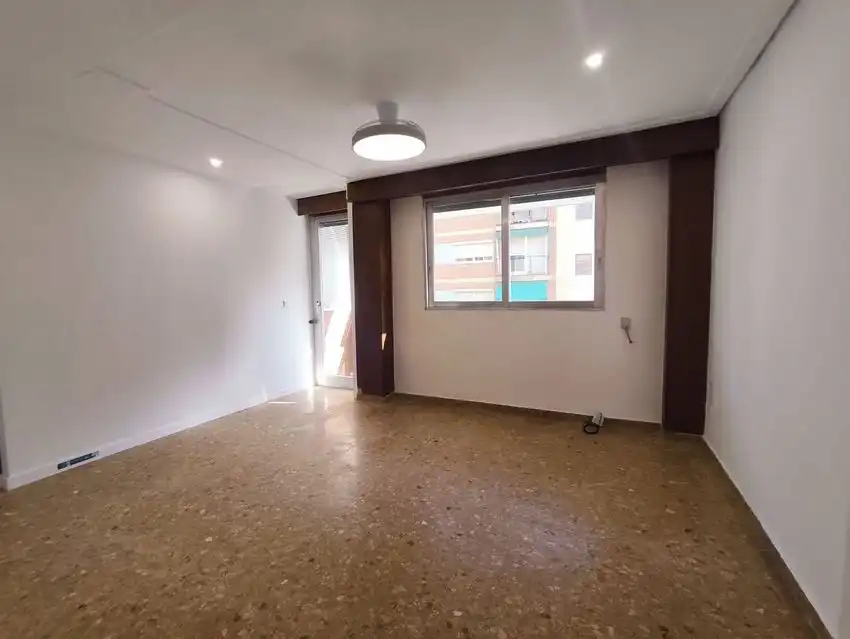 Pis de 75 m² a València