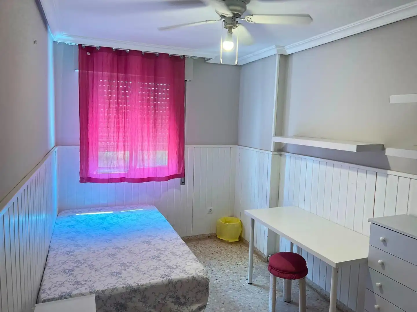 Habitación 86 m², Sevilla