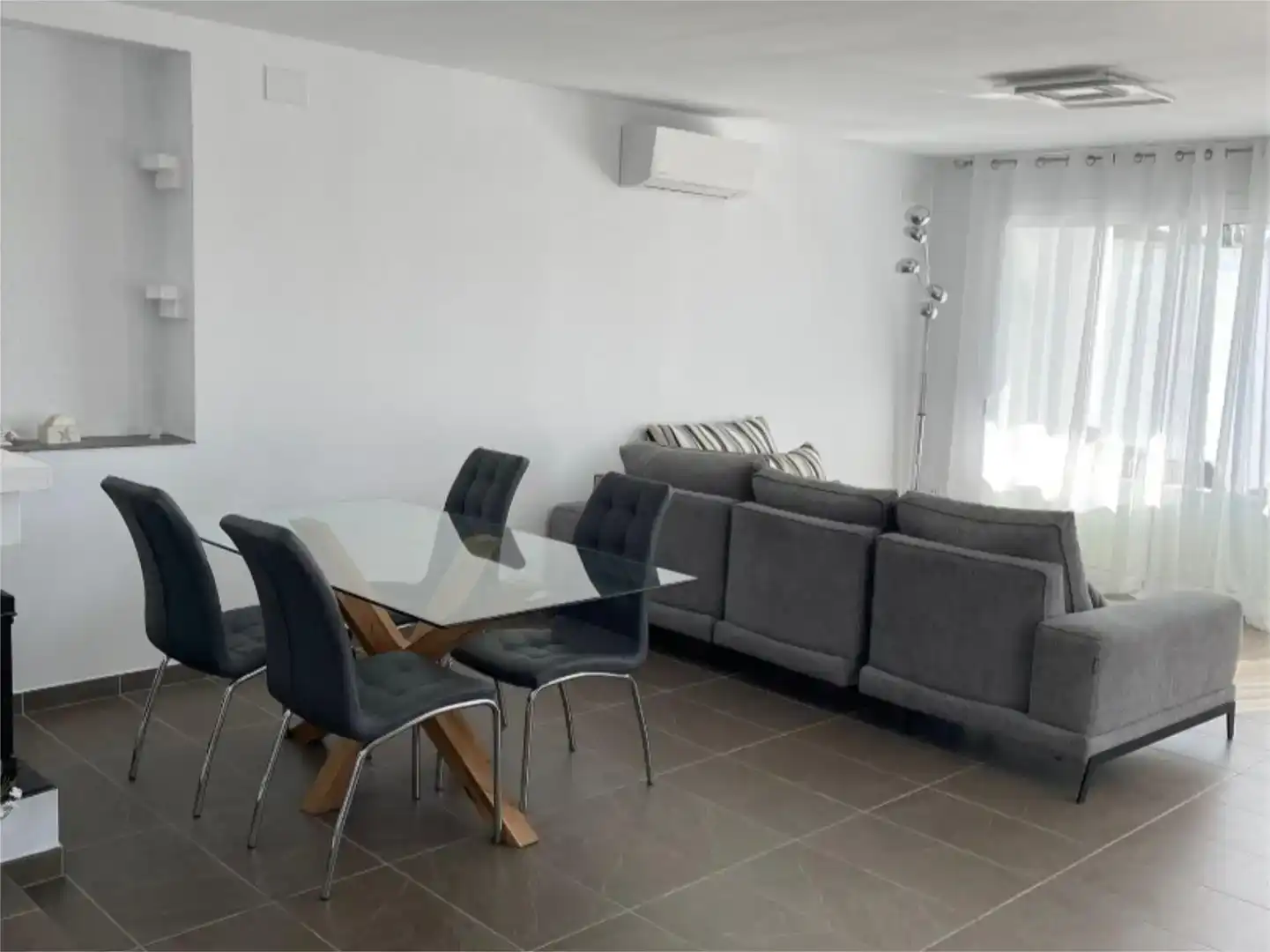 Piso de 200 m² en Castelló d'Empúries