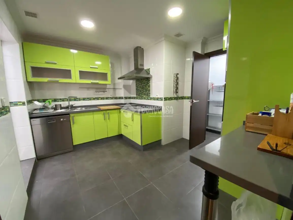 Piso de 108 m² en Torredonjimeno