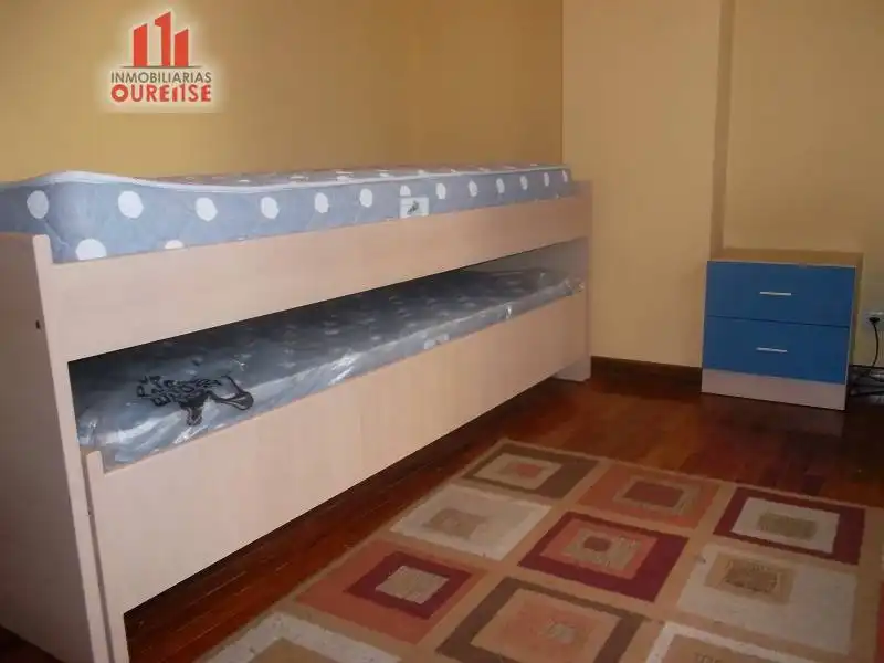 Piso de 75 m² en Ourense