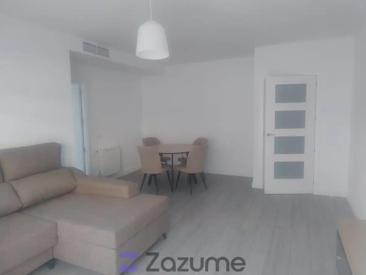 Piso de 80 m² en Cáceres