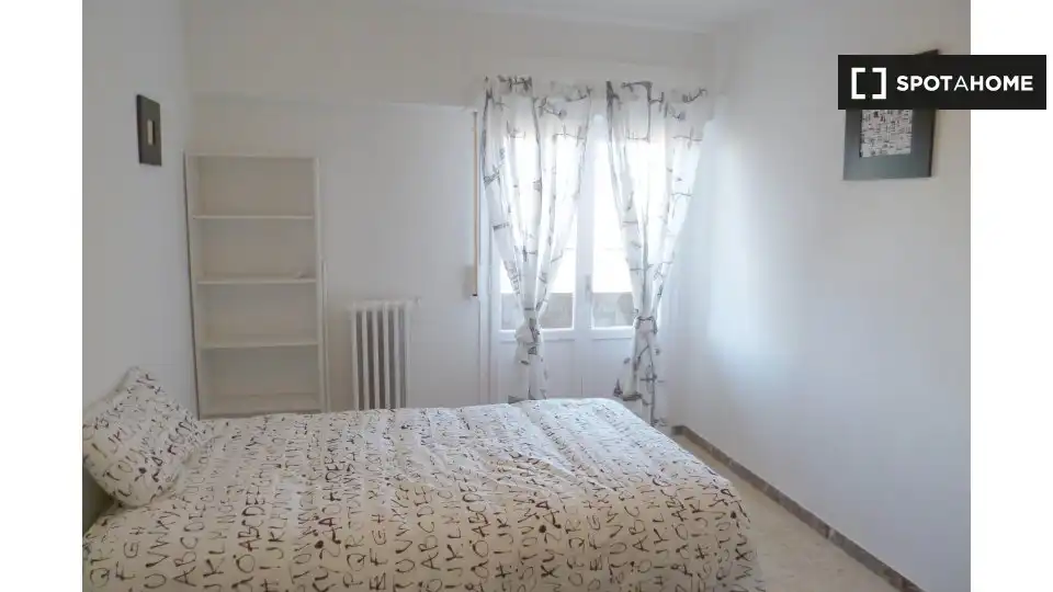 Habitación 184 m², Zaragoza