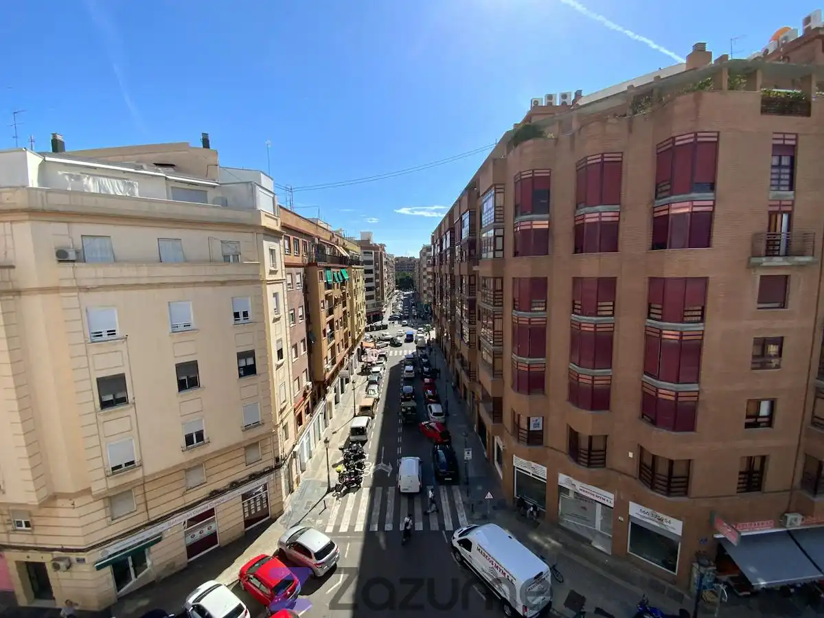 Pis de 114 m² a València