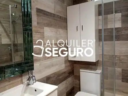 Piso de 85 m² en Oleiros