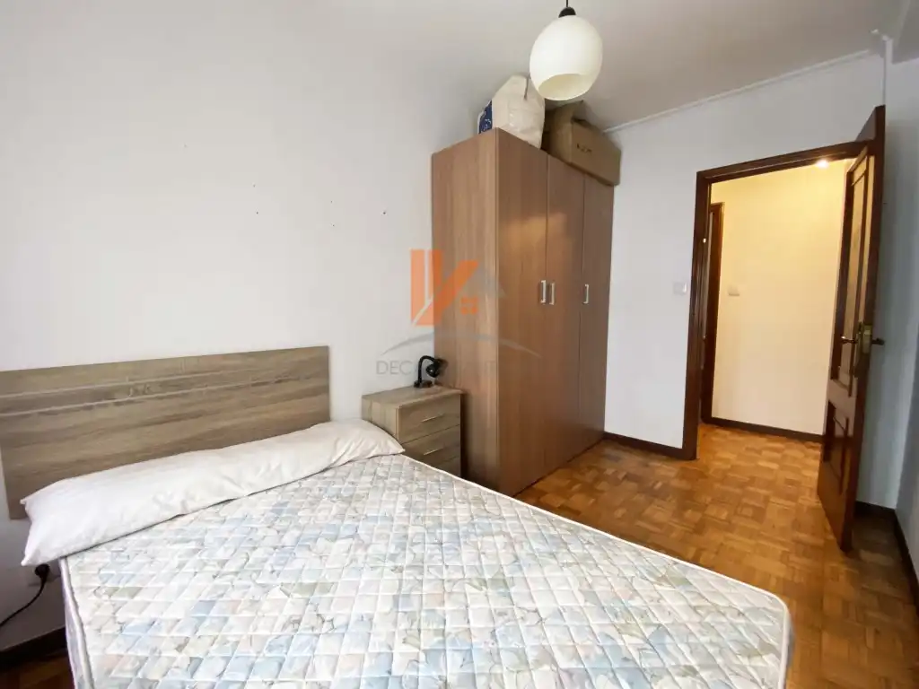 Piso de 85 m² en Santiago de Compostela