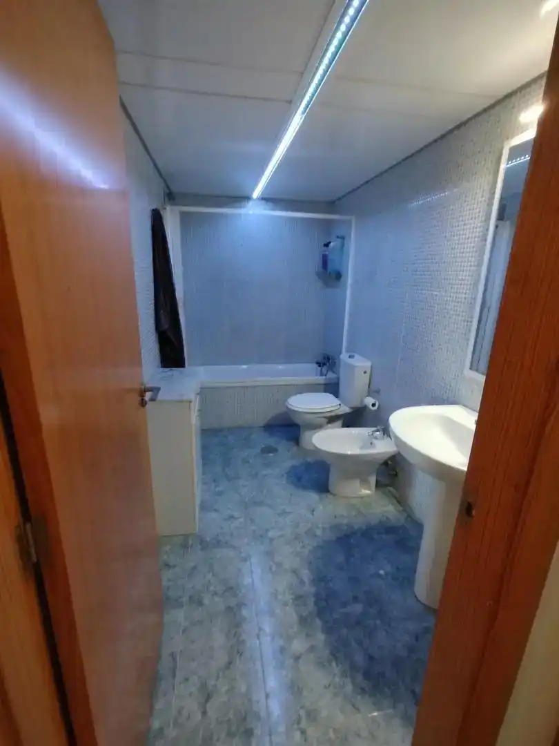 Habitación 90 m², Alicante