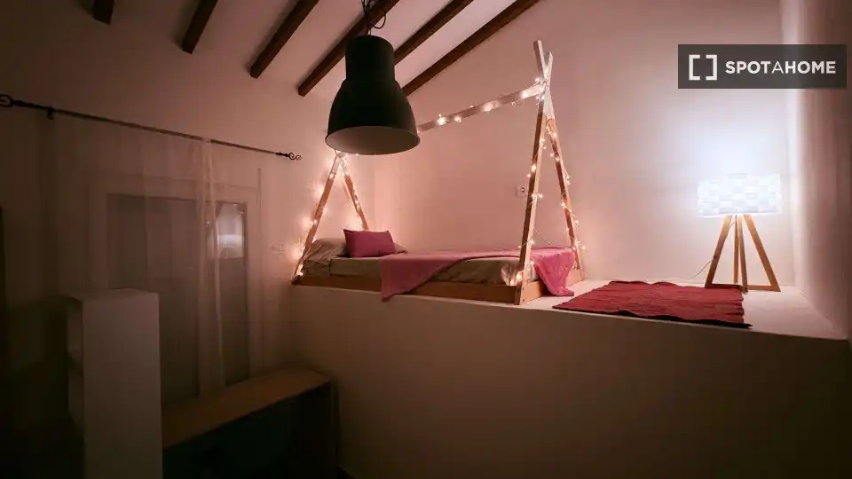 Habitación 104 m², San Juan de Alicante