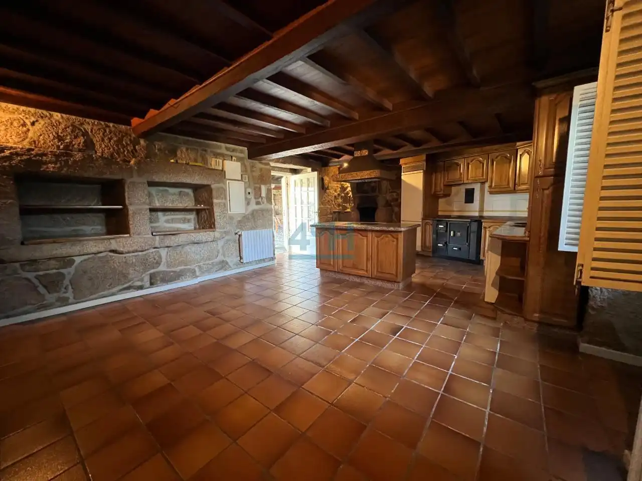 Casa de 590 m² a San Cibrao das Viñas