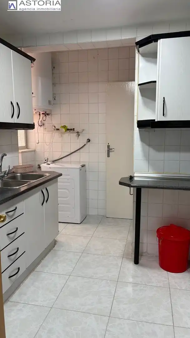 Piso de 100 m² en Granada