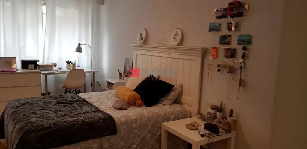 Wohnung 112 m² in Santiago de Compostela