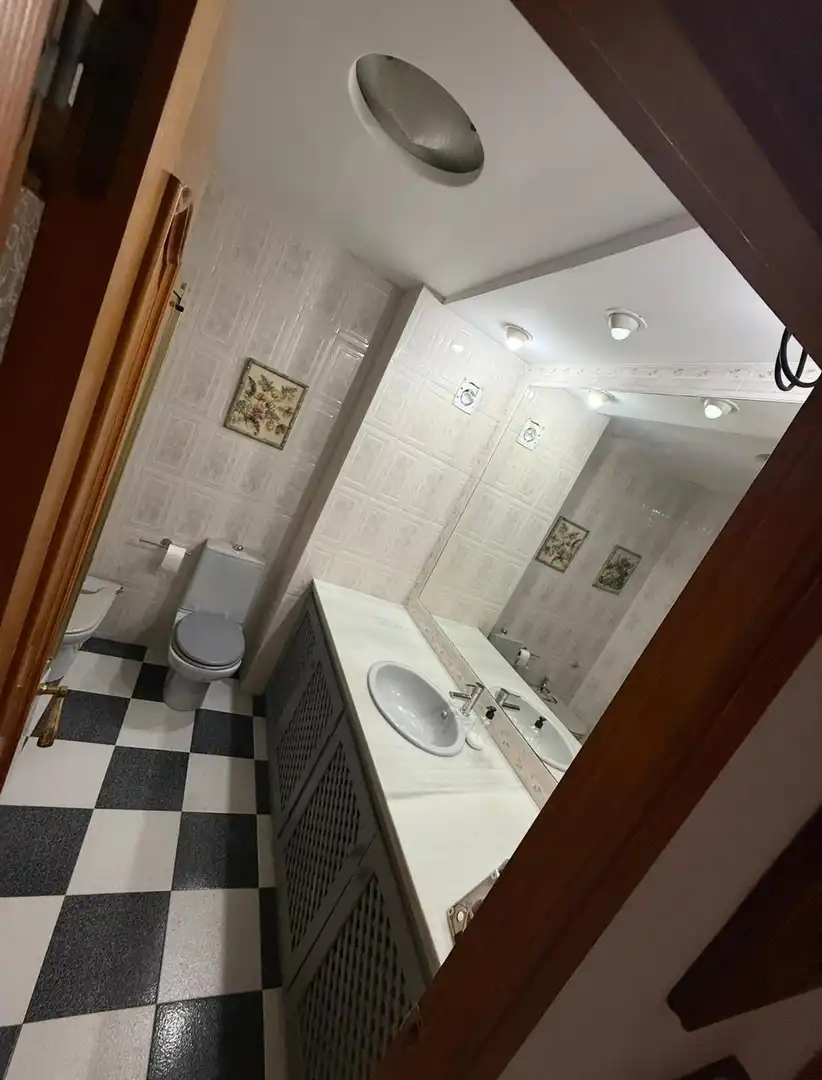 Piso de 85 m² en La Línea de la Concepción