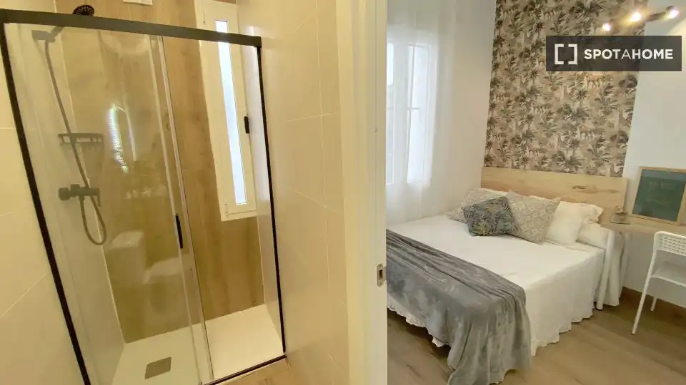Habitación 200 m², Sevilla