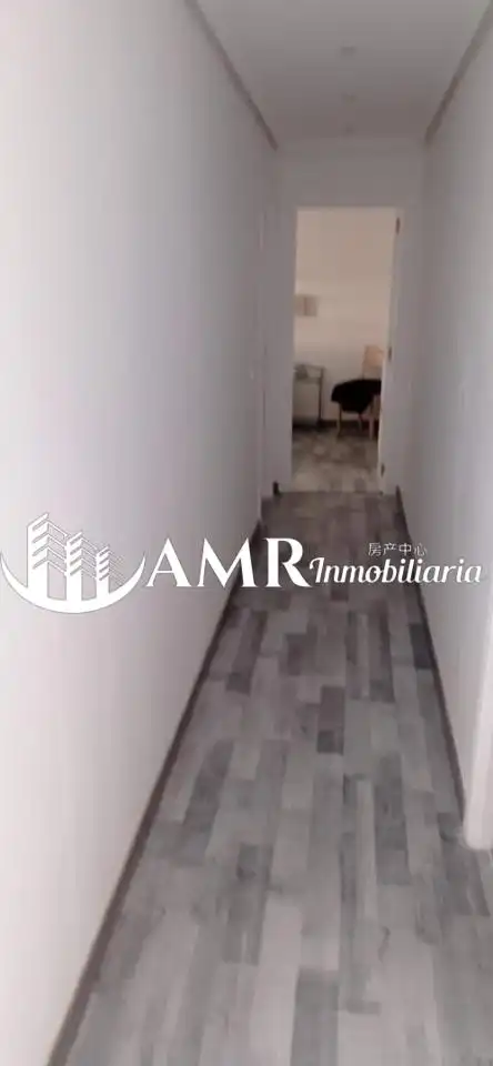 Wohnung 106 m² in Parla