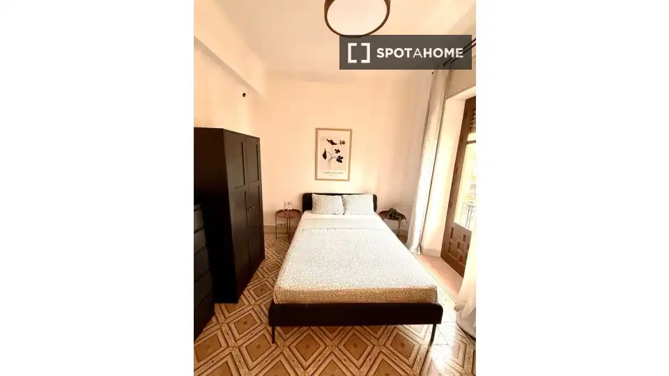 Habitación 207 m², Granada