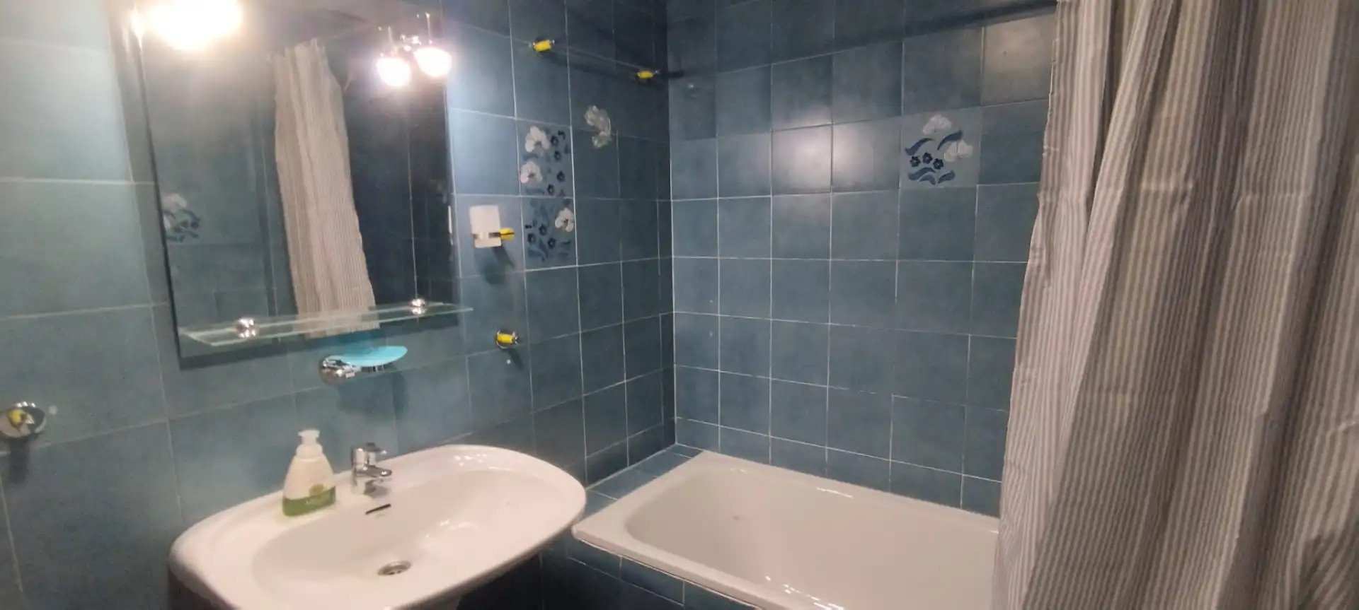 Habitació 100 m², Còrdova