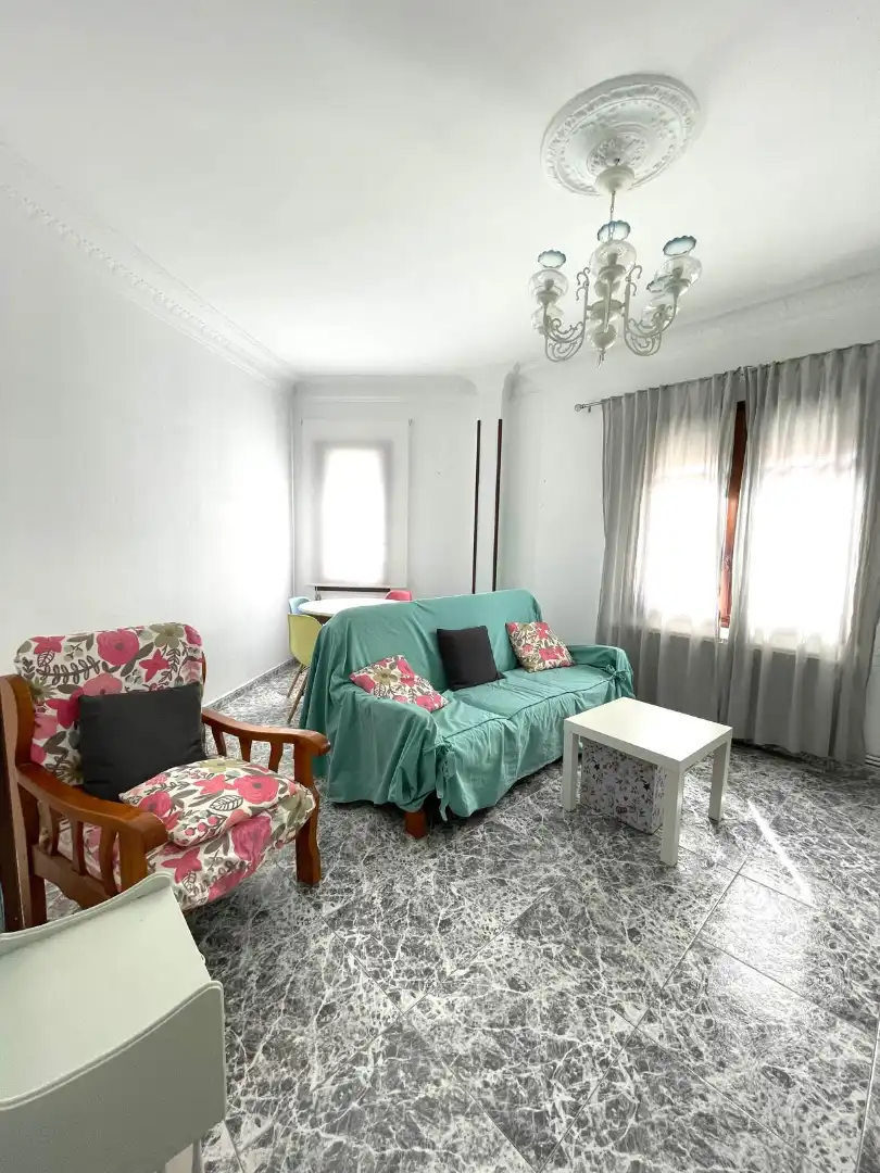 Piso de 95 m² en Zaragoza