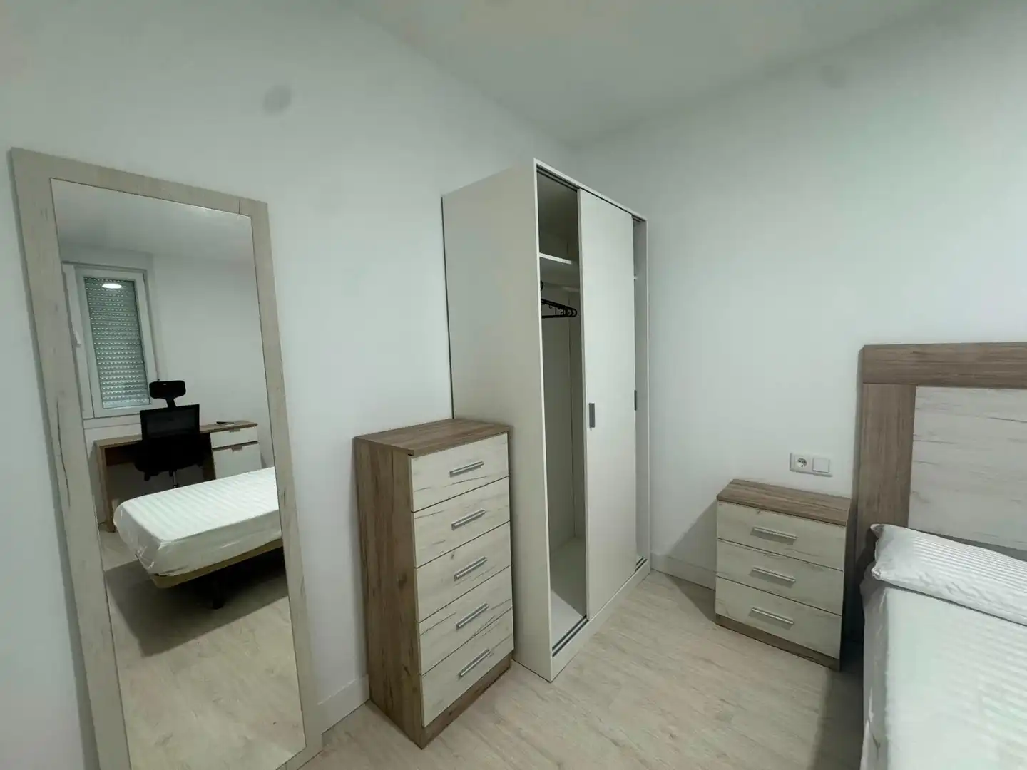 Habitación 161 m², Ourense
