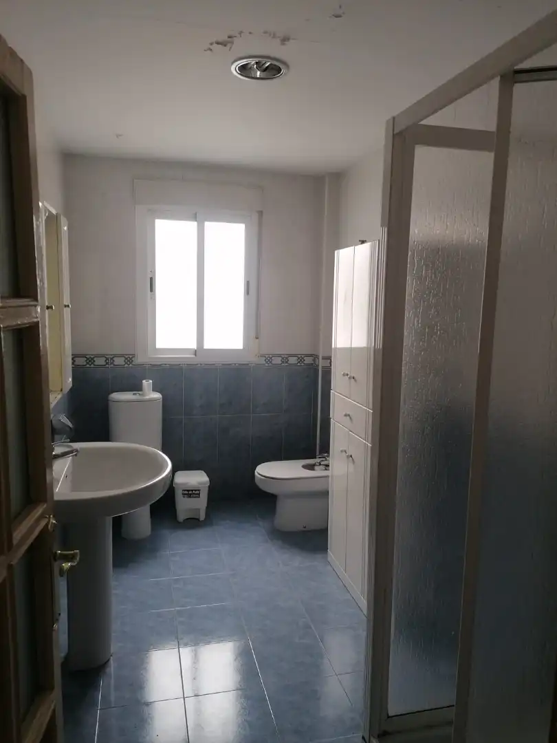 Habitación 200 m², Granada