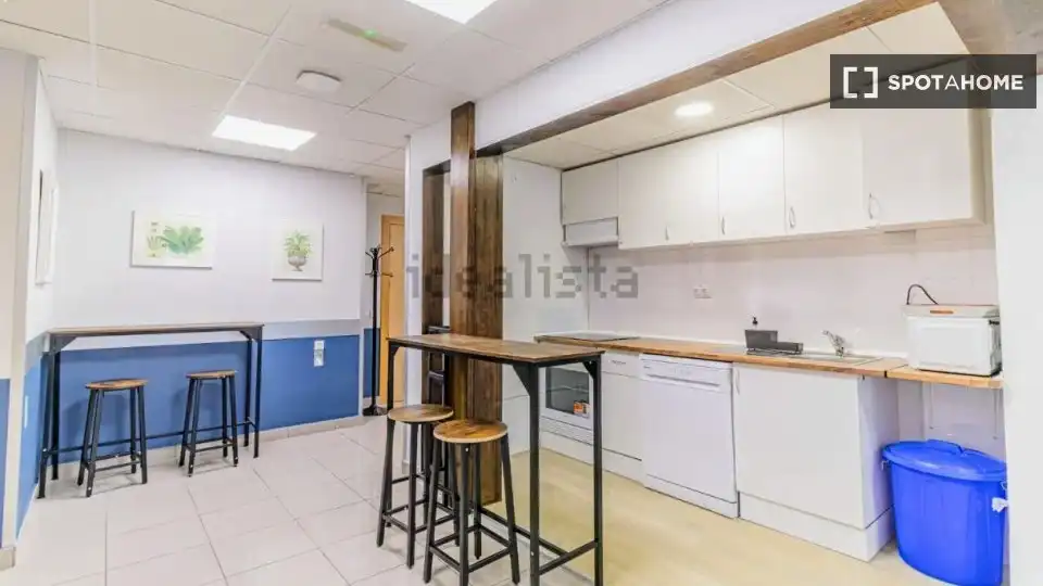 Habitación 184 m², Zaragoza