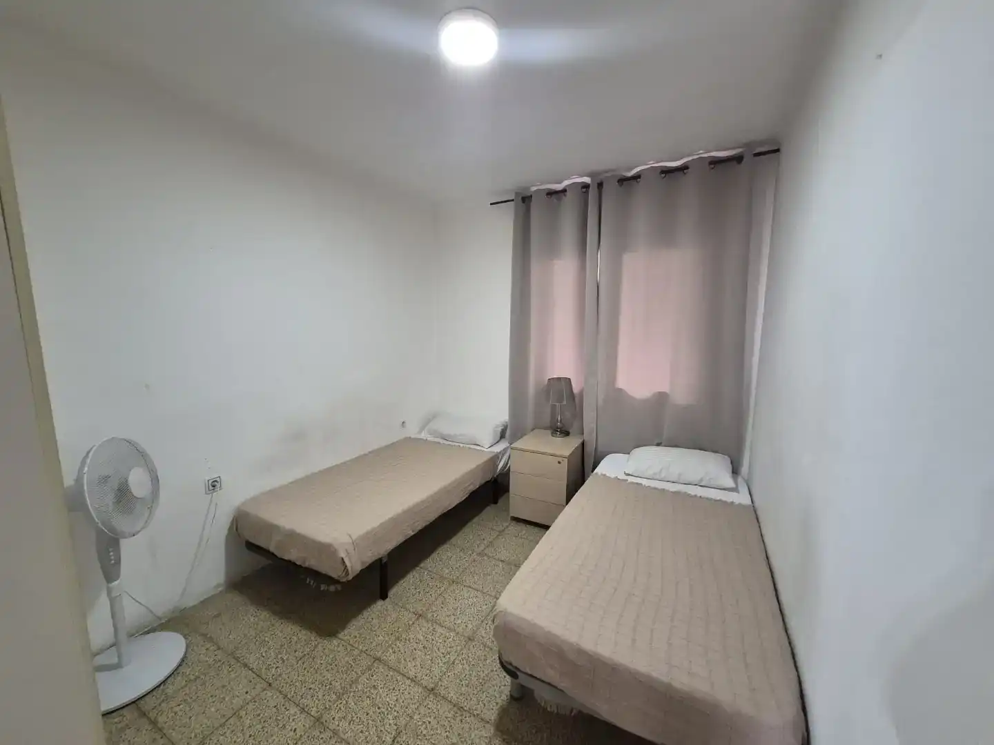 Habitación 9 m², Blanes