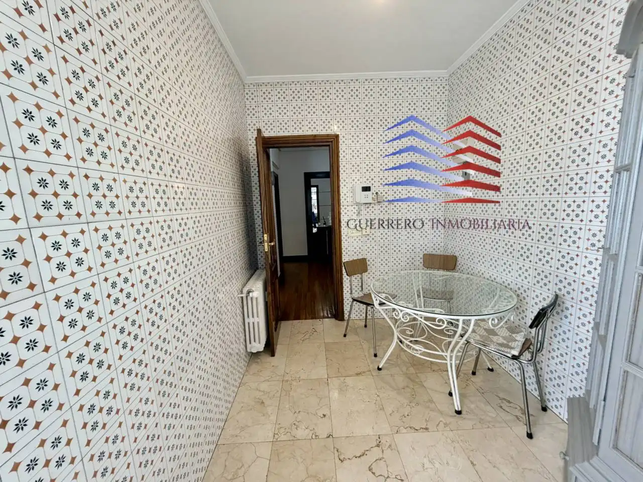 Piso de 130 m² en Ourense