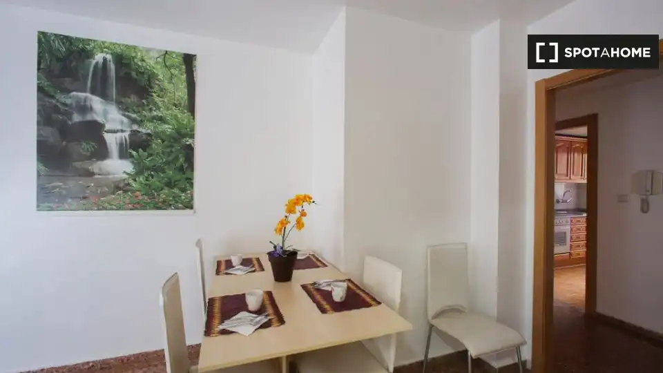 Habitación 100 m², Valencia