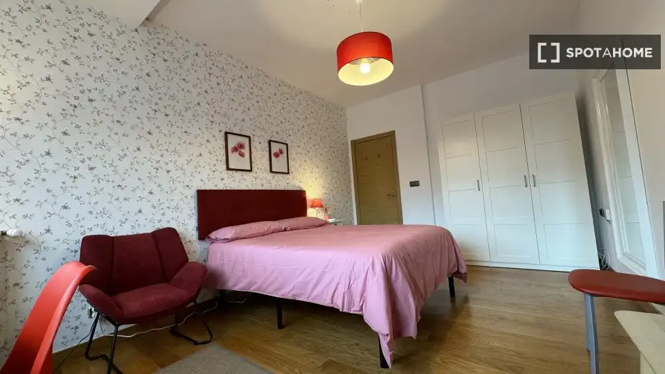 Habitación 150 m², Bilbao