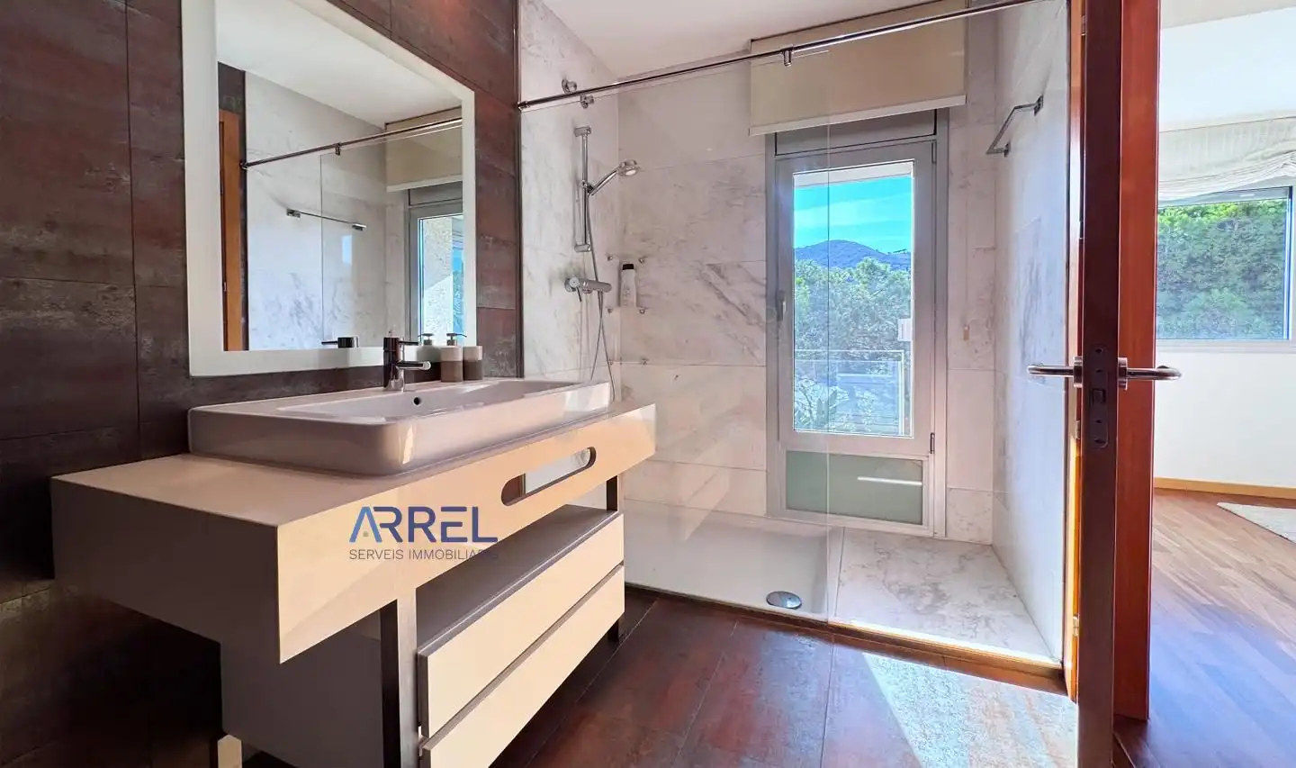 Piso de 334 m² en Alella