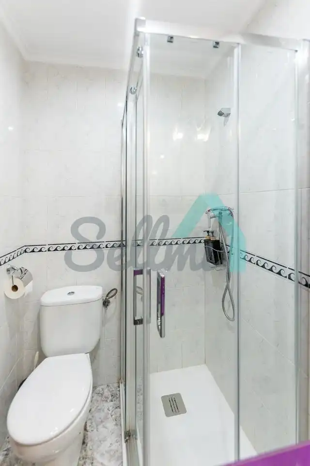 Piso de 80 m² en Oviedo