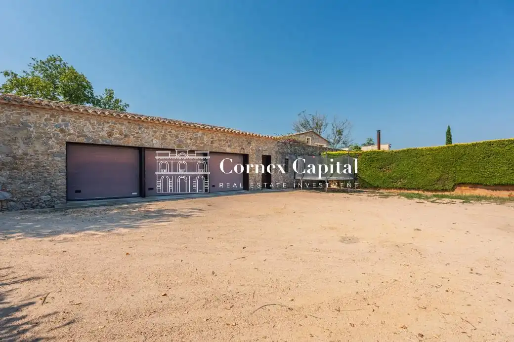 Casa de 855 m² en Pals