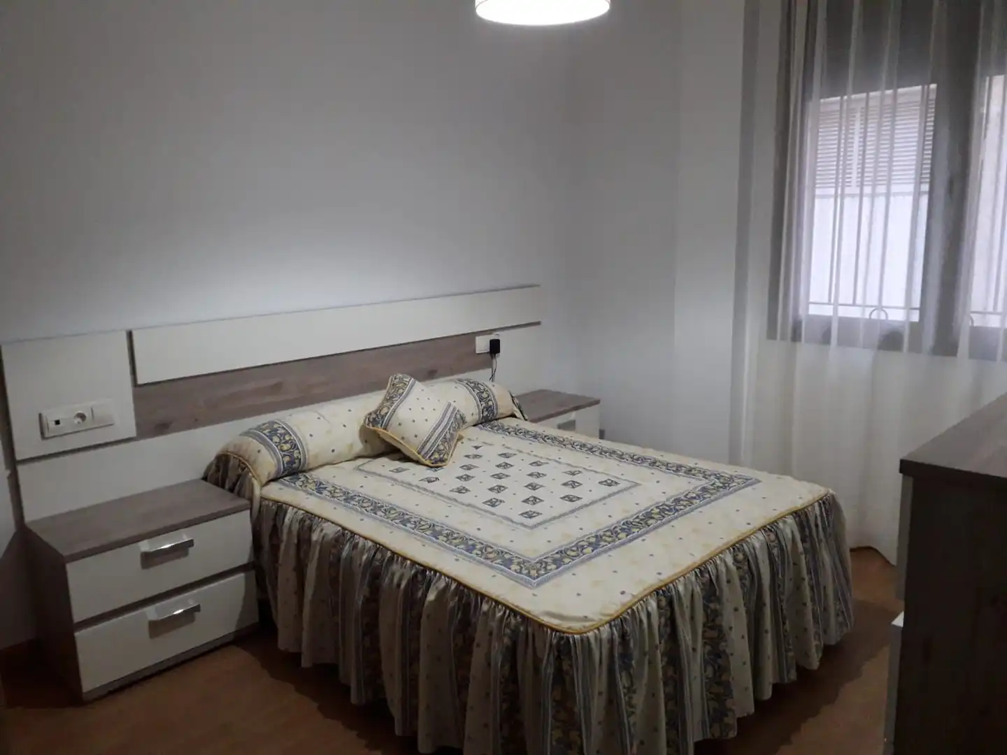 Piso de 90 m² en Villarrobledo