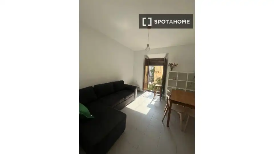Habitación 52 m², Granada